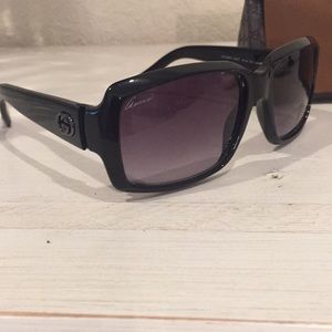 Gucci Black Sunglasses